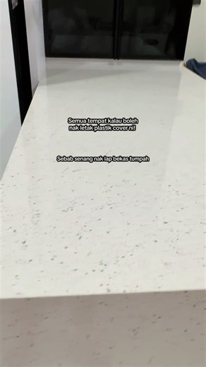 Top Benefits of Using Plastic Table Covers