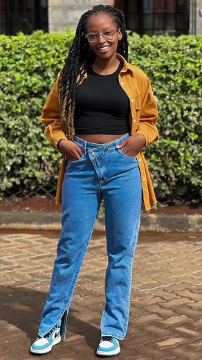 Kelechi Africana Biography - The Pluto Show Feature