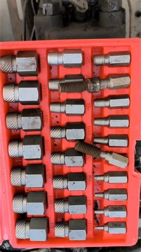 screw extractor set remove damaged, stripped, or broken screws and bolts #shortsfeed #screwextractor