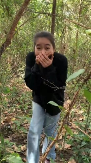 Wow!Amazing SMART idea and Useful #bushcraft #survival #outdoors #forest #candy