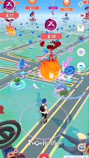 Catching Shiny Background G-Max in Pokemon Go