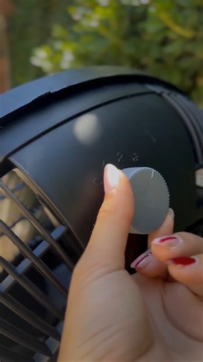 🌀 𝟭𝟬% 𝗢𝗙𝗙 𝗲𝗻 𝗩𝗲𝗻𝘁𝗶𝗹𝗮𝗱𝗼𝗿𝗲𝘀 𝗠𝗮𝗴𝗶𝗰𝗹𝗶𝗰𝗸 Paletas plásticas. 𝘈𝘭𝘵𝘰 𝘳𝘦𝘯𝘥𝘪𝘮𝘪𝘦𝘯𝘵𝘰 𝘺 𝘦𝘹𝘤𝘦𝘭𝘦𝘯𝘵𝘦 𝘳𝘰𝘵𝘢𝘤𝘪ó𝘯 𝘦𝘯 𝘵𝘦𝘮𝘱𝘰𝘳𝘢𝘥𝘢. Modelos disponibles: • 𝗧𝘂𝗿𝗯𝗼 𝟭𝟰” (Cód. 7804) • 𝗧𝘂𝗿𝗯𝗼 𝟮𝟬” (Cód. 7805) • 𝗗𝗲 𝗽𝗶𝗲 𝟮𝟬” (Cód. 7806) Ideal para ferreterías y bazares que buscan productos de salida rápida. 📦 Stock mayorista. Envíos a todo el país. 😉 𝗛𝗔𝗖𝗘́ 𝗧𝗨 𝗣𝗘𝗗𝗜𝗗𝗢 𝗔𝗤𝗨Í: 🛒 www.tienda.ferramix.com.ar 📱 𝙎𝙤𝙨 𝙛𝙚𝙧𝙧𝙚�