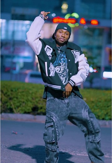 Shake It Up Dance Routine for Family Fun