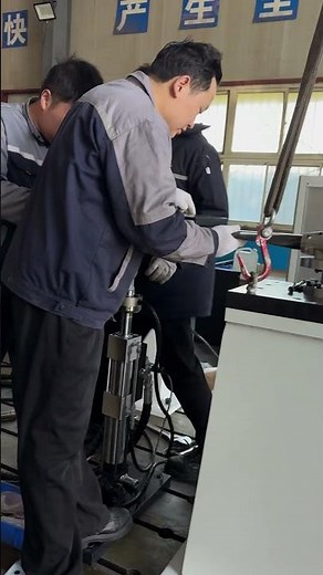 Aircraft propeller dynamic fatigue testing machine#fatiguetesting #testingmachine #materialtest