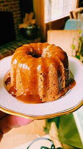 Ryan Nordheimer on Instagram: "BANANA RUM BUNDT CAKE 🍌🍹 Recipe: You can find the recipe online “Banana Cakes with Rum Caramel”(@ottolenghi ) INGREDIENTS 100g unsalted butter, at room temperature, cut into 2cm cubes, plus extra for greasing 70gcaster sugar 70gsoft light brown sugar 2large eggs 1 tspvanilla extract 110gself-raising flour, plus extra for dusting 100gground almonds 2 tbspmalted milk powder (e.g. Horlicks) ⅛ tspsalt ½ tspground cinnamon ¾ tspbicarbonate of soda 2–3ripe medium banan