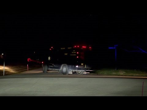 Barricaded gunman arrested in Oakland County after SWAT standoff