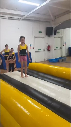 🚨New Skills Unlocked🚨 Our acro class members have been WORKING - just look how amazing these guys are! It’s never too late to start your acro journey. Check out our website for more details or email now! 📧info@numoves.co.uk 👩‍💻www.numoves.co.uk | Nu Moves Dance Studios