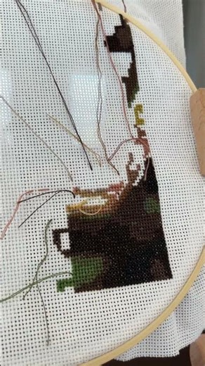 Starting DMC Thread 676 | Cross Stitch with Me