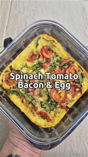 Spinach Tomato Bacon & Egg Bake
