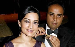 Relazione di lunga data di Archie Panjabi sposata con il marito Rajesh Nihalani; Dettagli della sua famiglia e dei suoi figli - Notizia