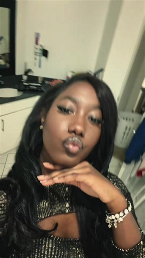 badgyal (@thequeenoftheland07)’s videos with Amherst Station - Instrumental - Daringer