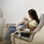 How to Feed a Baby Breast Milk During the Day and  Formula at Night