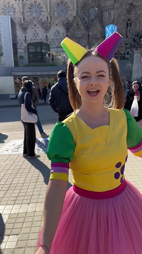 Zurli Official pe TikTok