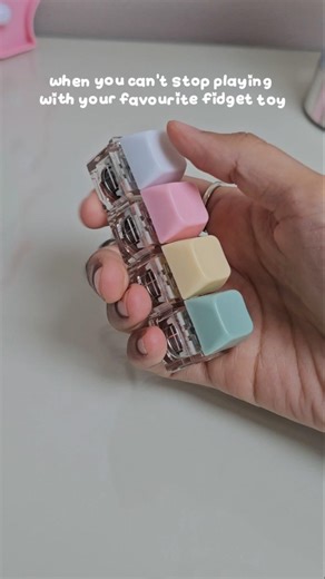 What's your favourite fidget toy? #fidget #asmr