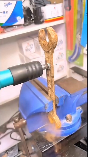 Concrete nails are very easy to use. #nails #tools #diy | Nail LiangGong