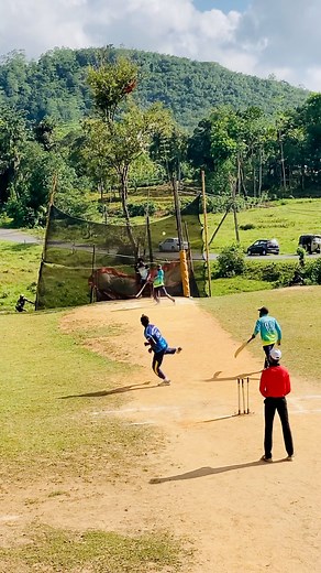 614K views · 8.5K reactions | කන අයිනෙන් පොඩි ගියා來 #highlights2025 #followerseveryonehighlights #highlightseveryone #highlightsシ゚ | Softball diary | Facebook