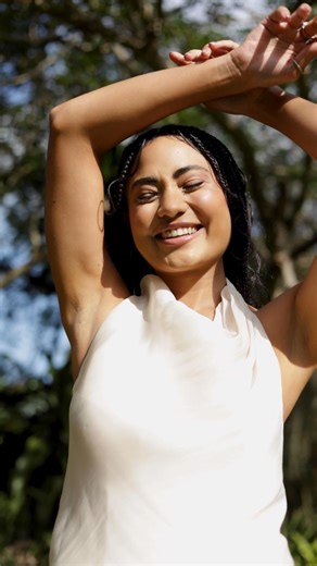 Applying Bodidoc Tissue Oil every day means that glow won’t just be in the bottle - you’ll be glowing too! Happy, healthy skin on tap. #stretchmarks #stretchmarkremoval #dryskin #dryskincare #DrySkinRelief #dryskincareproducts #EvenTone #EvenToneGlow | Bodidoc
