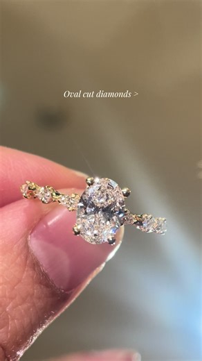 Discover the Beauty of Oval Cut Diamond Rings