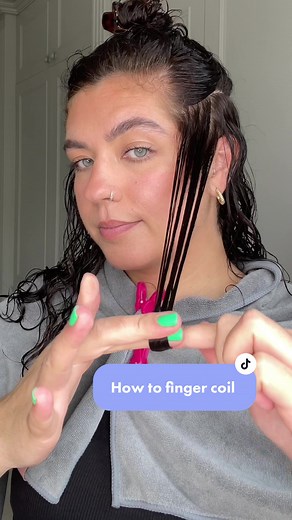 How to Finger Coil & Finger Twist Your Curls