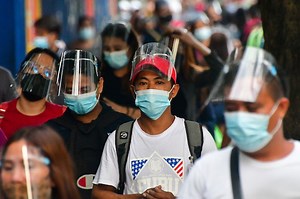 Comelec drops face shield requirement in 'new normal' manual | ABS-CBN News