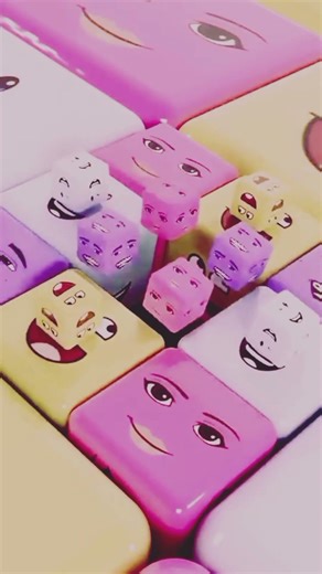 satisfying 3D animation loop🔁-roblox cube characters🧊 #roblox #robloxfaces #robloxshorts