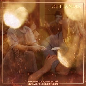 Cette saison, tout va changer. 😱 Vibrez au rythme des nouveaux épisodes de #Outlander, saison 5, maintenant disponible en DVD, Blu-ray et coffret intégrale. 👉 http://bit.ly/Outlander_Fnac | Outlander - France