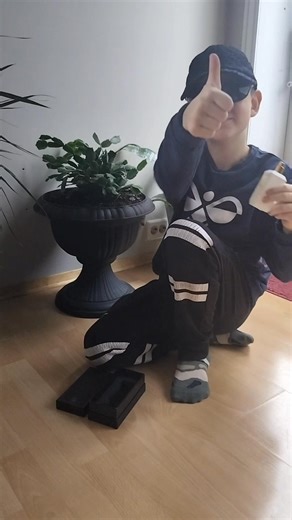 Kai kvapas tampa istorija... 💫 Itališki kvepalai su 30% parfumo – sodrūs, šilti ir nepakartojami. Atrask savo mėgstamiausią aromatą ir leisk jam kalbėti už tave. Nori katalogo,parasyk!! #KvepalaiBeVandens #ItališkaKokybė #StiliusIrKvapas | Agita Kutriene