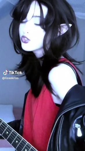 Marceline Adventure Time Cosplay Outfit Ideas