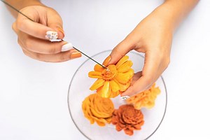 How To Stem Sola Wood Flowers