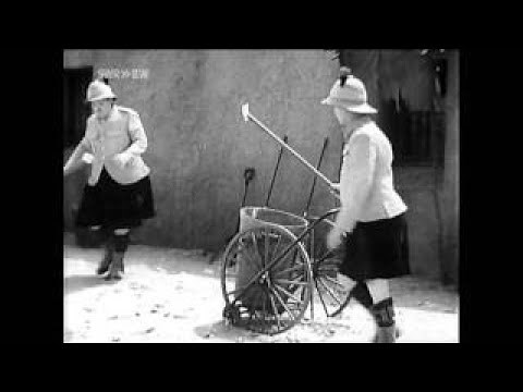 Stan Laurel & Oliver Hardy Bonnie Scotland dance sequence