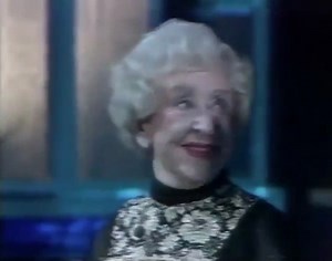 Doris and Cilla Black appearing on Happy Birthday Coronation Street, a one-and-a half hour spectacular hosted by Cilla to celebrate three decades of the programme (9th December 1990) #DorisSpeed #CillaBlack #CoronationStreet #Corrie | Doris Speed Fans