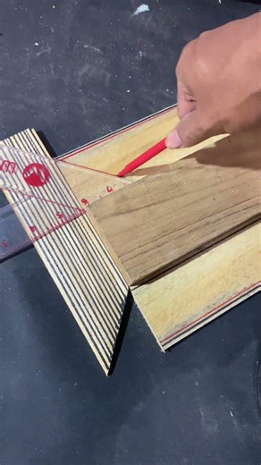 making a picture frame corner with wood #woodworking