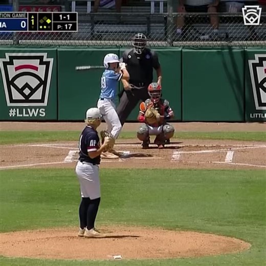 The home run celebration 🤣