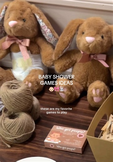 Super easy and fun baby shower games we played #babyshowergames #babyshowerideas #babyshowergifts #girlmom #babyshowerdecorations