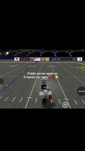 Joined a public server with my wife receiver 2. But there were still many lunatics in ts server. If you want to tryout for the team hit me up or join the link in the server. @Sebastinho111 is the qb in the vid. #ff2 #footballfusion #footballfusion2 #roblox #dead