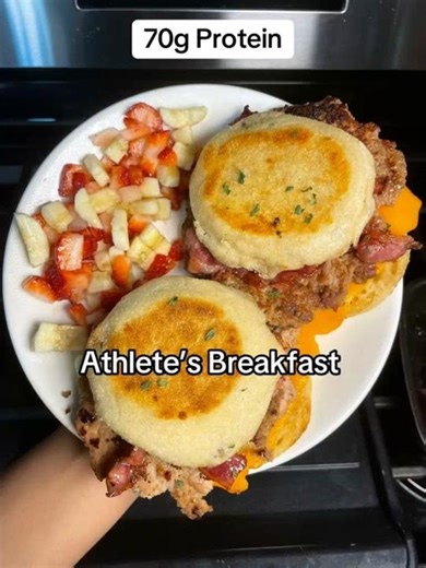 $7 Breakfast with 70g Protein 💪 (Turkey Egg Muffins)