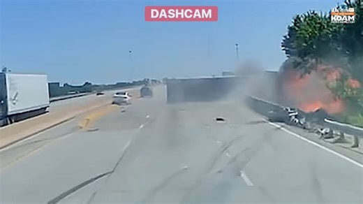 DASHCAM: Semi crashes off I44/Will Rogers Turnpike to US-60 below at Vinita >> BIT.ly/469GklQ — “Semi off the overpass on the Will Rogers Turnpike… after impact the vehicle exploded.” Semi driver suffered minor injuries say OHP. | KOAM News Now