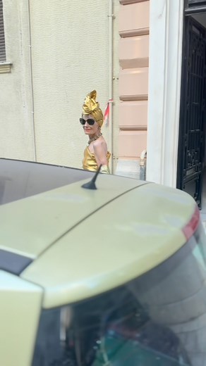 @stylecrone is glittering from turban to toe in her new @caddis_life eyewear. Which are your favorites? Use the code and link below 20% off all eyewear! https://caddislife.com/discount/ADVANCEDSTYLE20 Code: ADVANCEDSTYLE20 #advancedstyle #eyewear #caddis #caddislife | Advanced Style