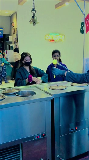 Discover the Art of Turkish Ice Cream Making