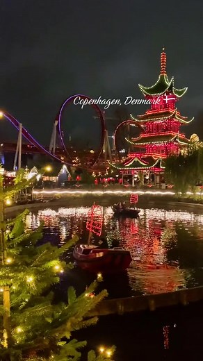 🎄Christmas in Copenhagen through the eyes of @Calum Ferguson 👀🫶🏻🇩🇰 Via TT #danmark #denmarkk #viral #copenhagen #travellife #visitdenmark #aarhus #aalborg #copenhagenstyle #travelling #christmas #christmas2023 #denmarkchristmas
