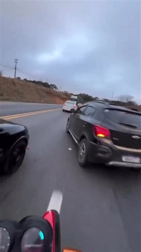 Lane splitting mayhem, How lane splitting can be dangerous #motorcycle #fblifestyle #bikers | Nkosi Tau