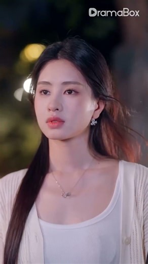 He kissed her right in front of her cheating boyfriend.🔥 #ayt06 #dramabox #cdrama #drama