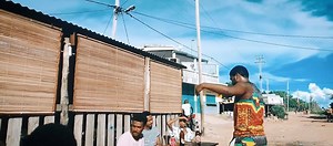 30K views · 3K reactions | NATHAN GABRI - Polipoly (feat. NASMI) (Clip Officiel) Mazotoa mijery sy mihaino ary aza adino ny partage :) Lien Youtube : https://www.youtube.com/watch?v=5MiXEBonIdw&feature=youtu.be #Teints_Record | Nathan Gabri Off | Facebook