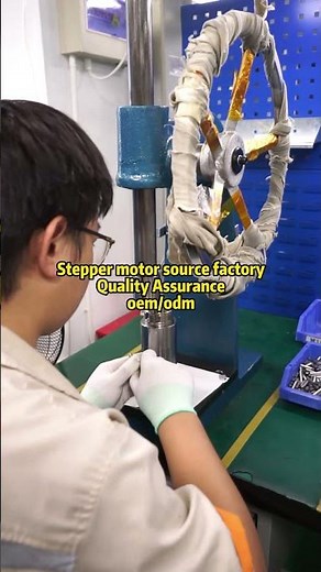 The production process of stepper motor in the factory.