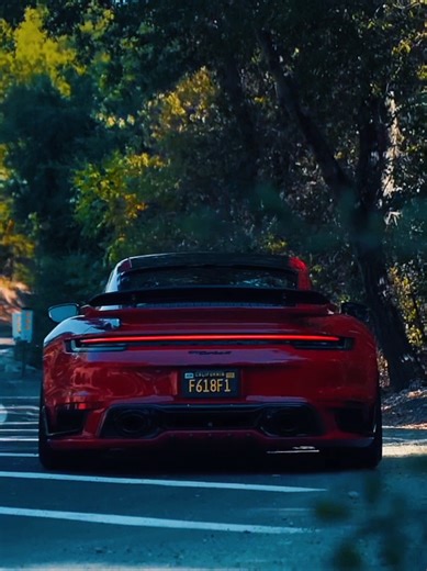 Exploring the Porsche 911: A Glimpse into Luxury Engineering