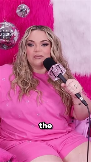 Tana EXPOSES TarasWrld Halter Top Drama Trisha Is Backing Out of Congress... #podcast #podcastclips #tanamongeau #fyb