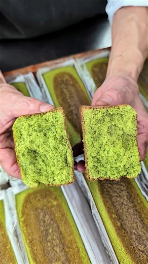 Just 680 yen per stick! Japan's oldest matcha castella, made with freshly picked eggs and Nishio ...