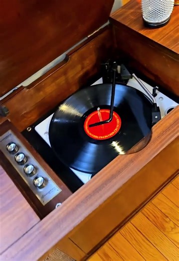 December 16, 2025 19960s Electrohome mid century modern console . Playing dave brubeck TAKE five