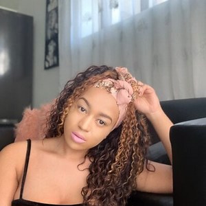 PassionatePeach1 Stripchat Webcam Model - Profile & Free Live Sex Show - Cam4Joy.com