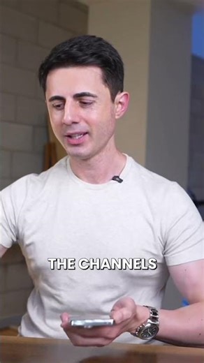 Glad there’s more iPhone and Galaxy users than One Plus #techtok #tech